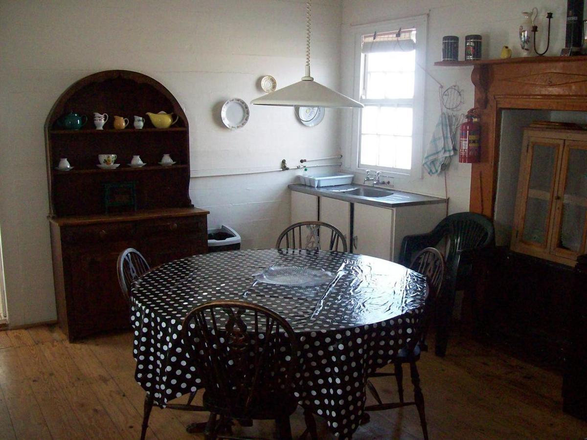 Bedrock Lodge Port Nolloth Room photo